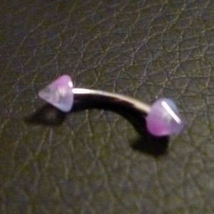 Piercing arcade violet et rose