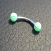 Piercing arcade vert et bleu