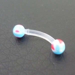 Piercing arcade bleu, rouge et blanc