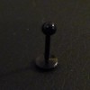 Piercing labret noir