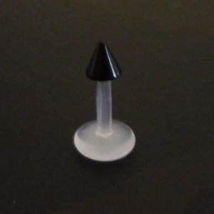 Piercing labret noir