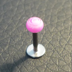 Piercing labret rose
