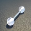 Piercing langue blanc