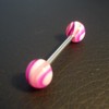 Piercing langue rose