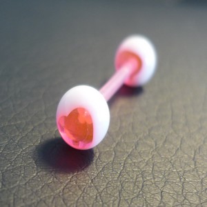 Piercing langue Blanc et rose Motif : Coeur